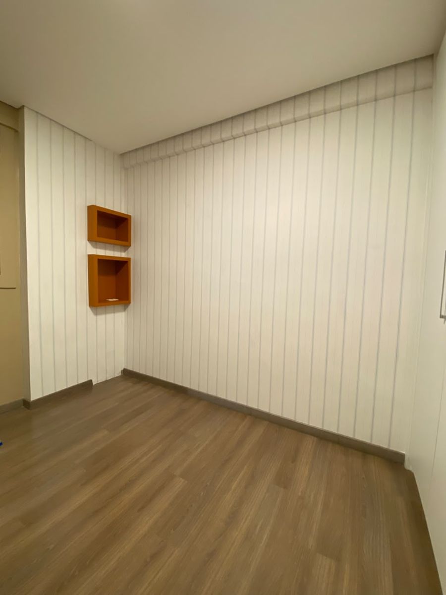 Painel ripado branco — Quarto